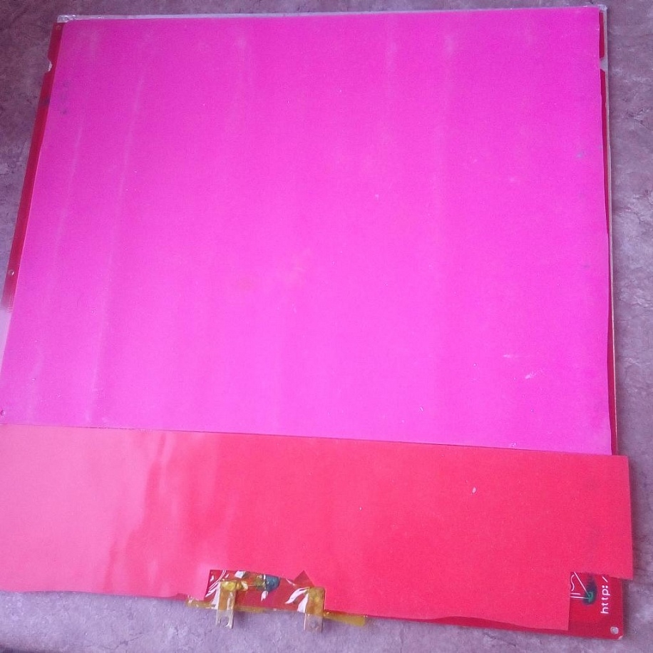 Продаю нагревательный стол MK2 300*300мм доработанный Продаю нагревательный стол MK2 300*300мм доработанный