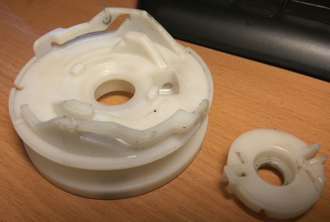 Нужна модель такой детали. Это катушка для стартера мотобура.