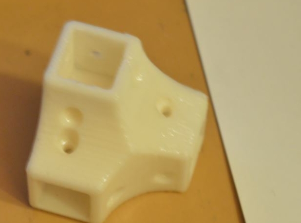 yazıcı için köşe (Plastik Aparattır!!!)