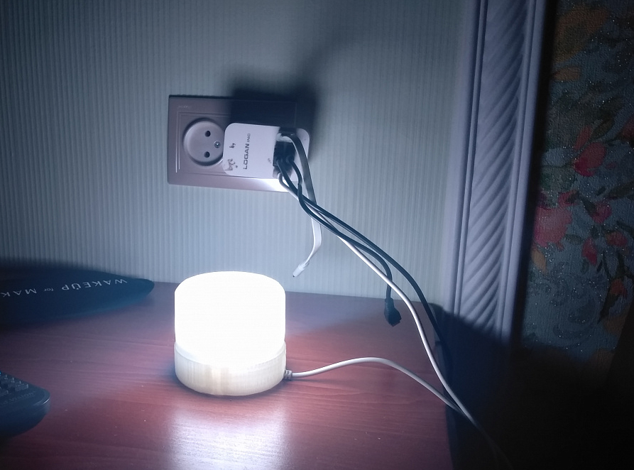 Wi-Fi lambası (Plastik Aparattır!!!)