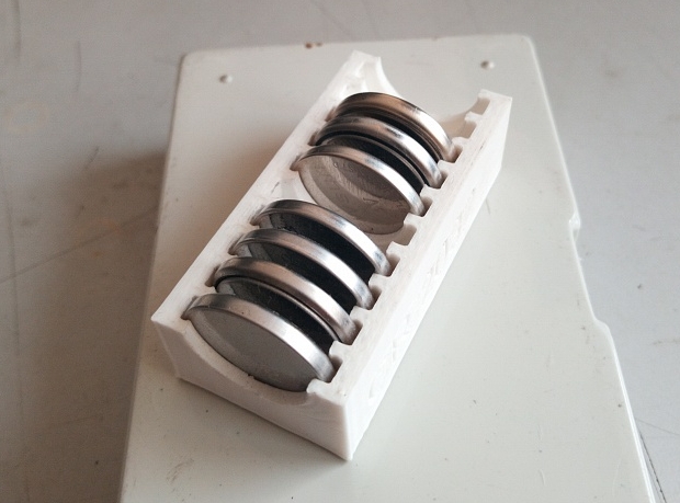 Бокс для батареек 