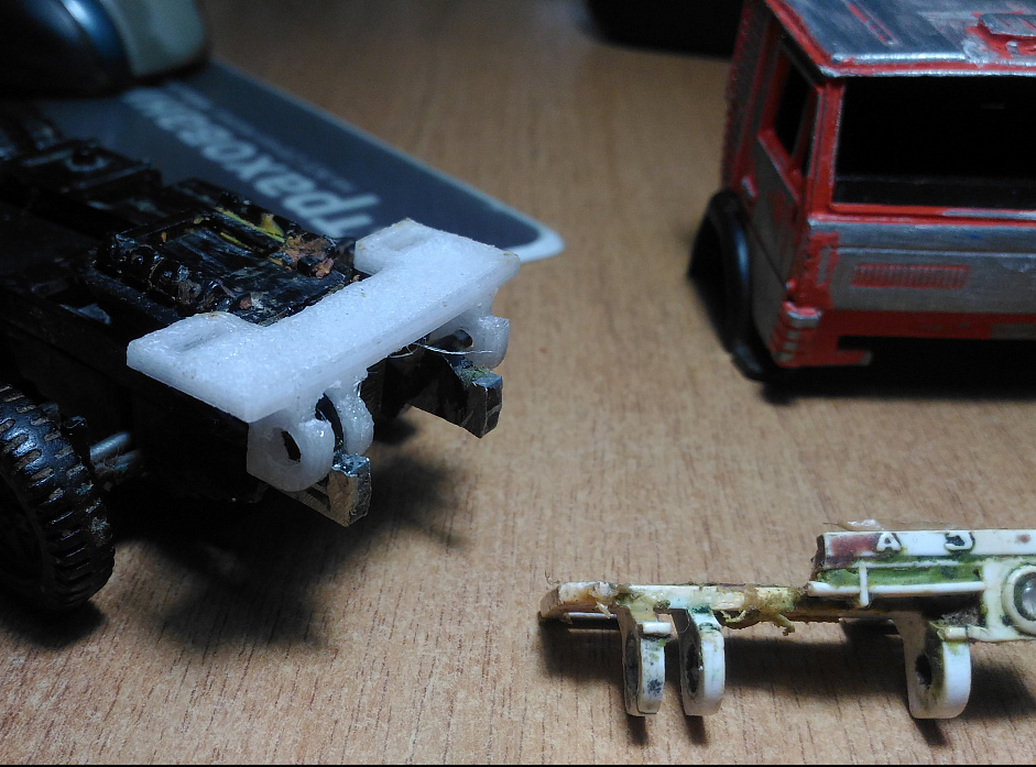 Elekon'dan taksi Kamaz için Remkomplekt 1:43 (Plastik Aparattır!!!)