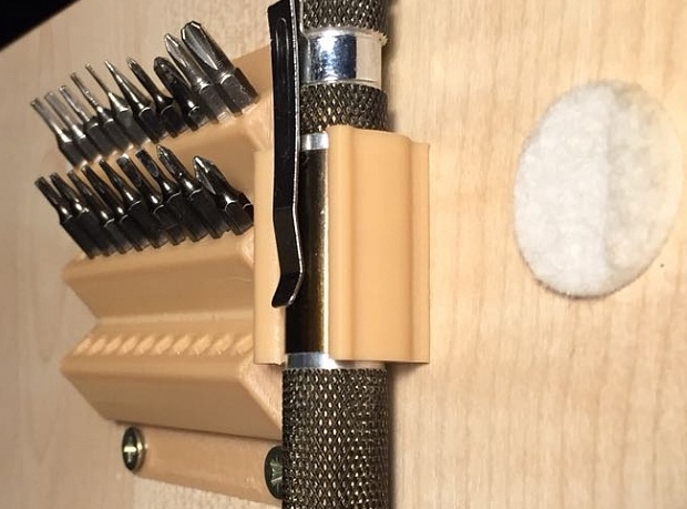 4 mm uçlar için saplı tornavida tutucusu (Plastik Aparattır!!!)