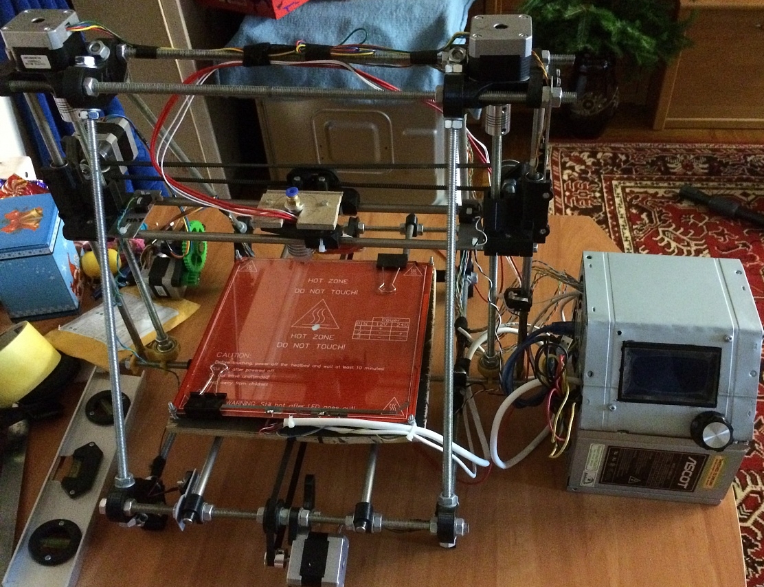 Продам 3d принтер Prusa I2 