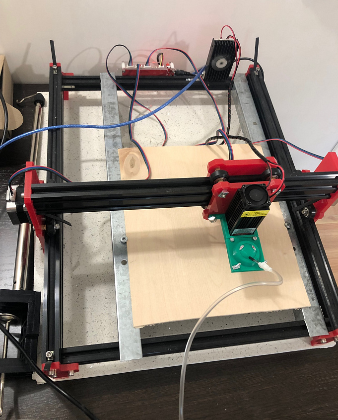 Лазерный гравер 5500, рабочая область 30х40 см