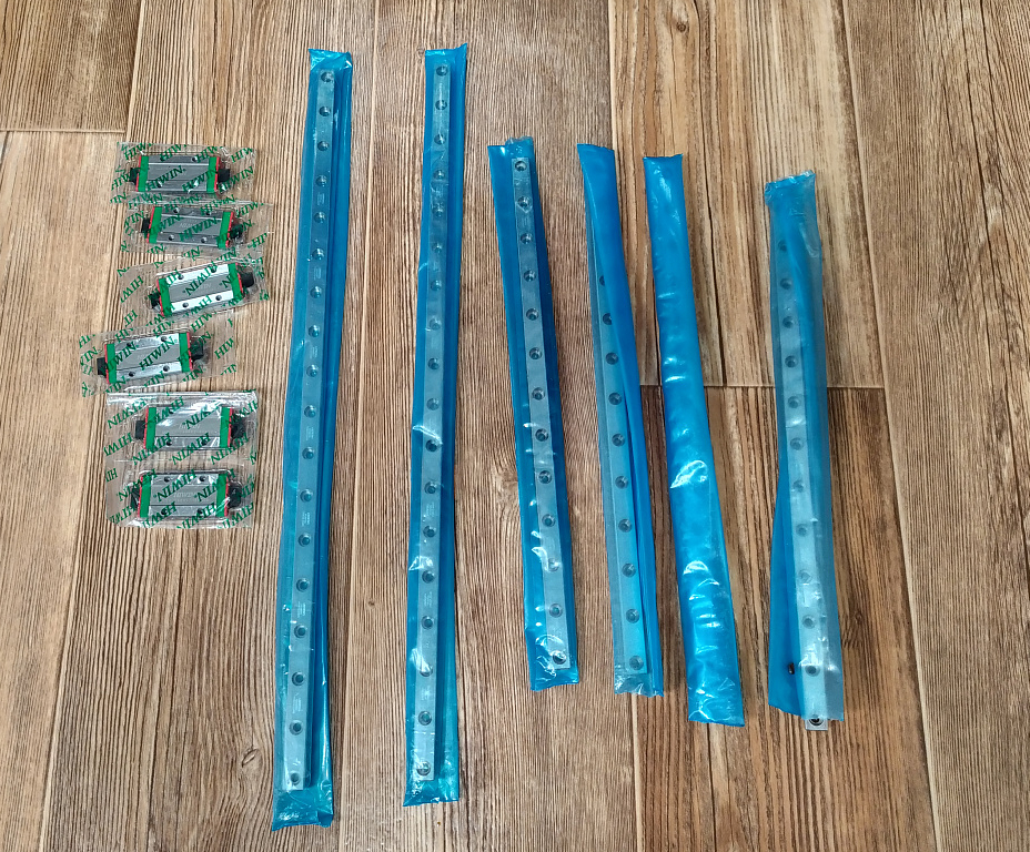 Направляющие Hiwin MGNR9 новые (покупались у Закатного)