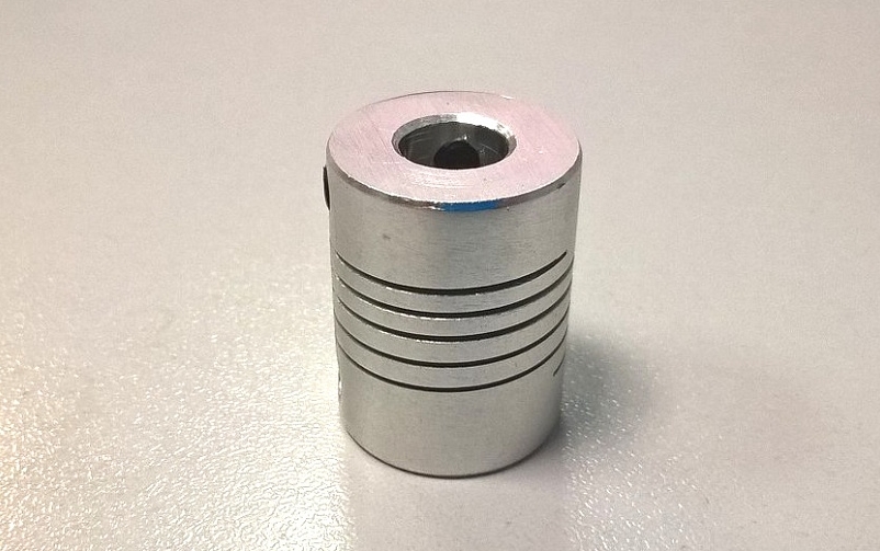 Трапециевидный винт T8x400