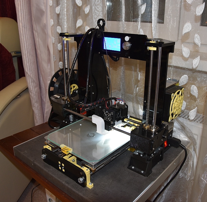 Продам 3d принтер Anet A6