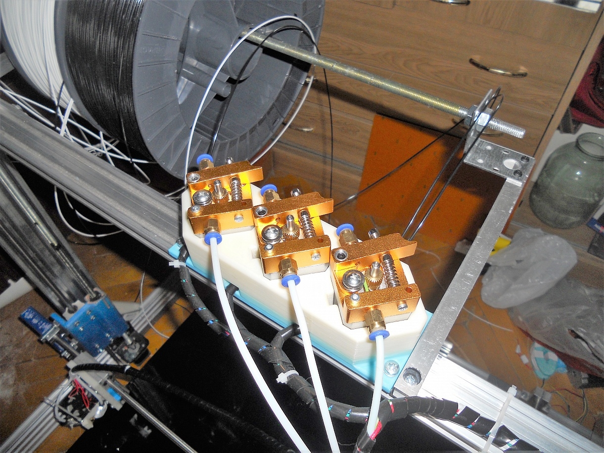 3D ПРИНТЕР.С.ОГРОМНЫМ РАБОЧИМ ПОЛЕМ