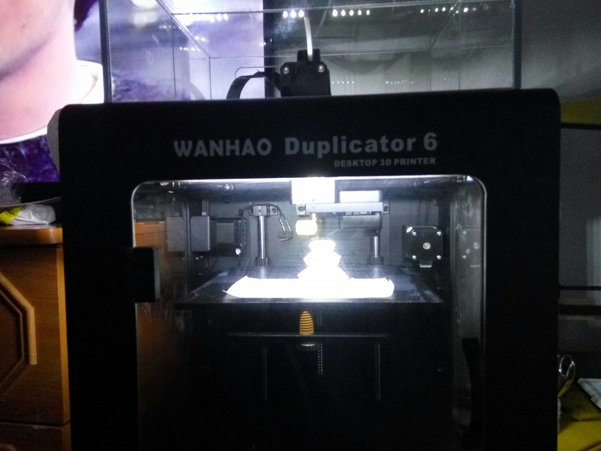 Продам Wanhao Dublicator 6 Продам Wanhao Dublicator 6