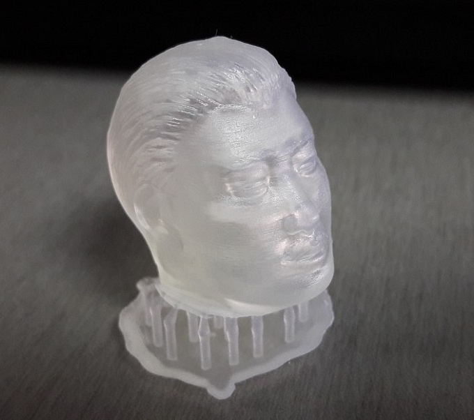 Печать модели из фотополимера