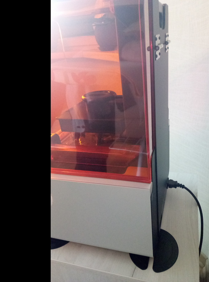 Продам 3д принтер SLA Form2 (Formlabs)