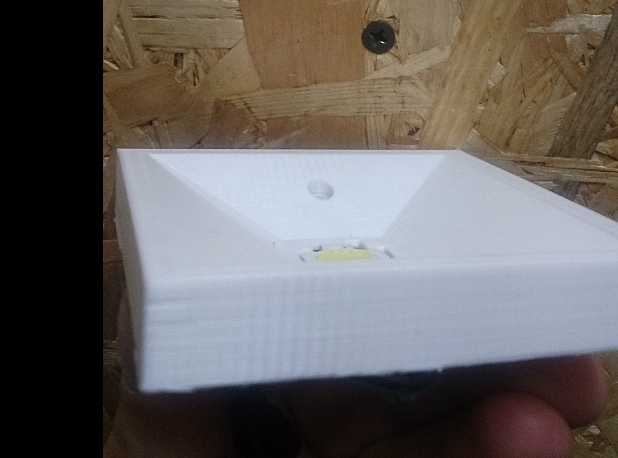 10 w LED için Plafon (Plastik Aparattır!!!)