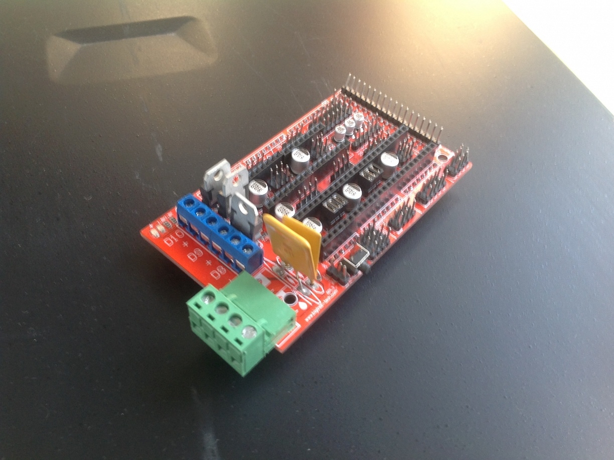 Ramps 1.4 + a4988(красные)х4шт