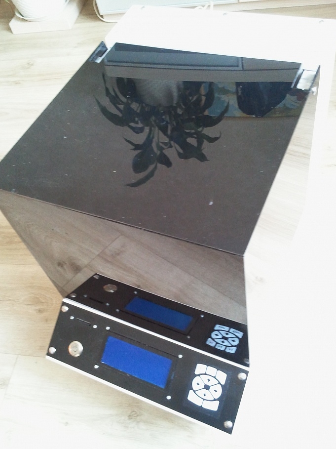 Российский фотополимерный  3d принтер высокой точности