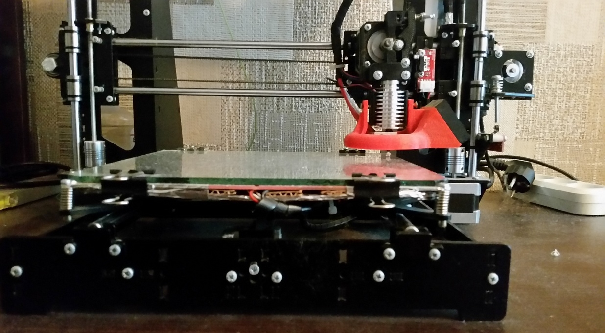 Продам Prusa i3 Steel Продам Prusa i3 Steel