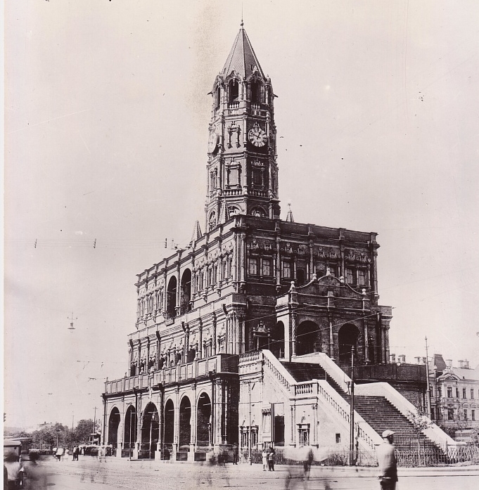 Подготовить модель для печати Башни Сухарева в Москве