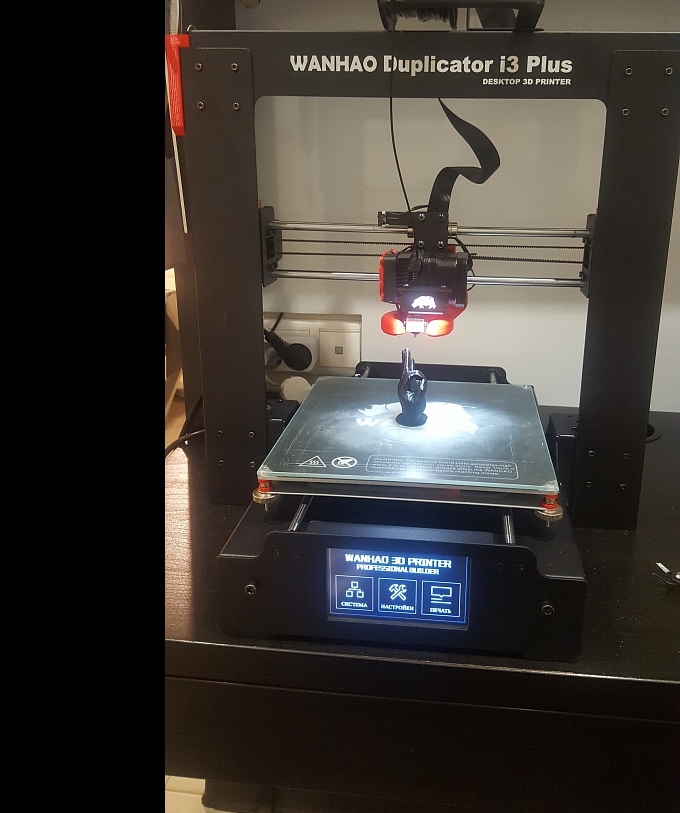  Продам Wanhao Duplicator i3 Plus