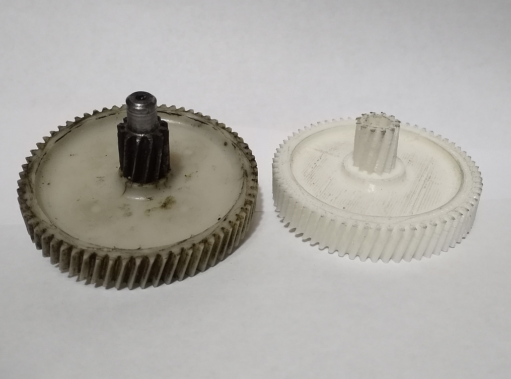 Sovyet kıyma makinesinin dişlisi EMSh 60/400-4 ukhl4tu (Plastik Aparattır!!!)