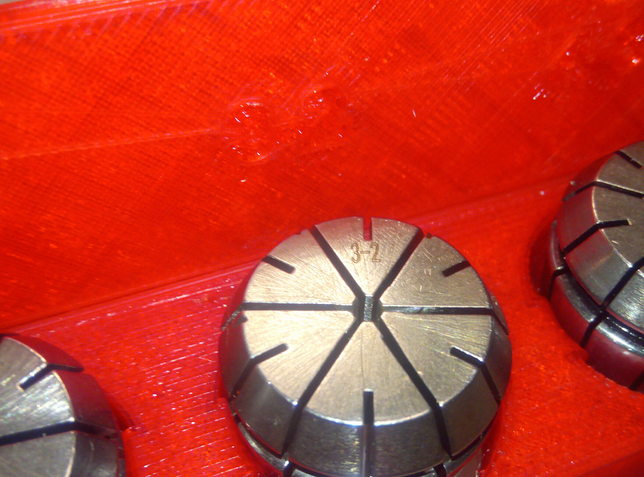 ER32 pensetler için raf (Plastik Aparattır!!!)