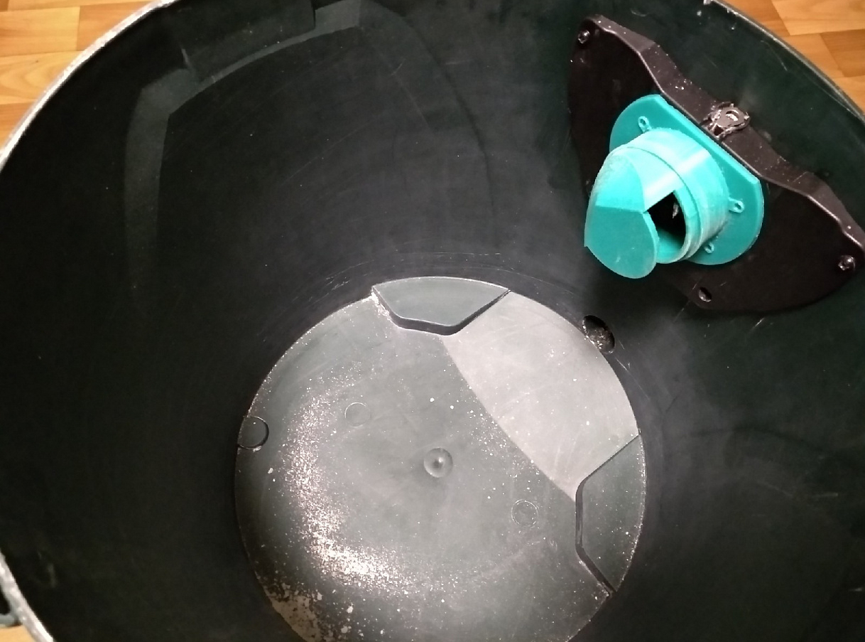 Elektrikli süpürge torbaları için adaptör. (Plastik Aparattır!!!)