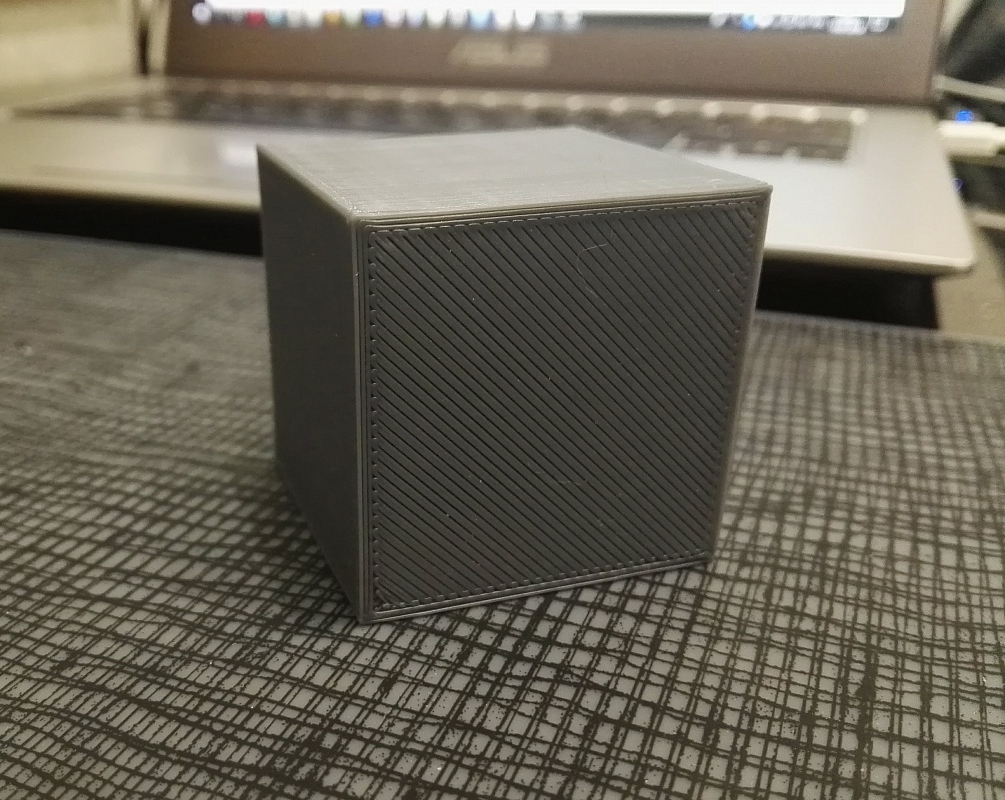 Продаю Prusa I3  на стальной раме, в серверном шкафу. Продаю Prusa I3  на стальной раме, в серверном шкафу.