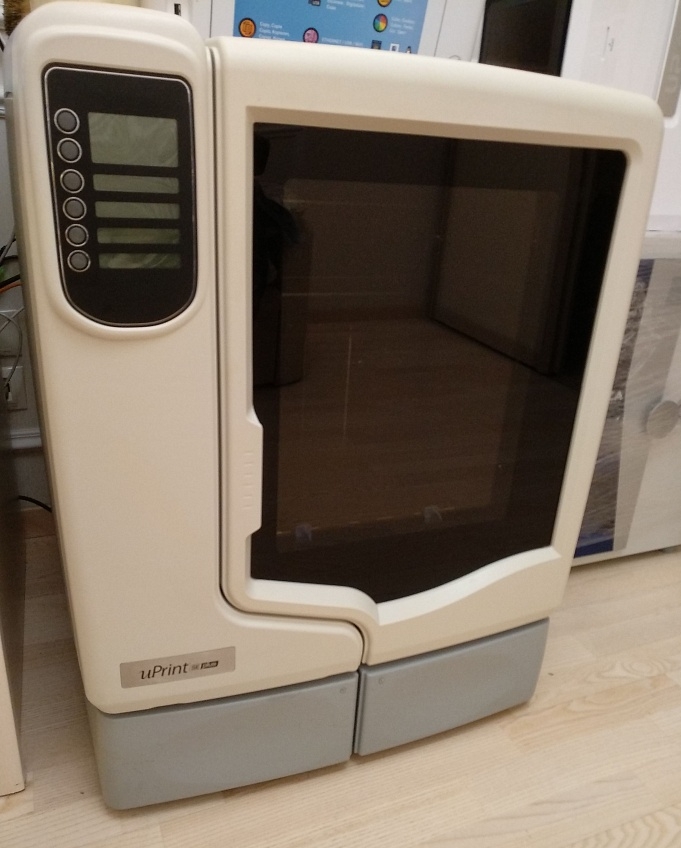 Продам супер принтер Stratasys uPrint SE Plus Продам супер принтер Stratasys uPrint SE Plus