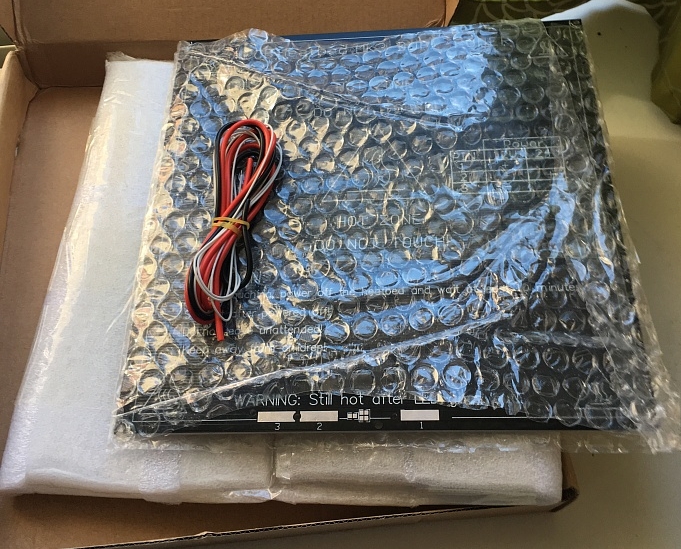 Продам горячую алюминиевую постельку, проводку и термистор Продам горячую алюминиевую постельку, проводку и термистор