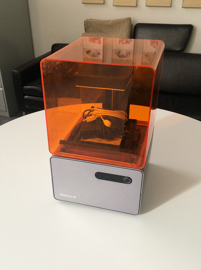Продам Formlabs Form1+