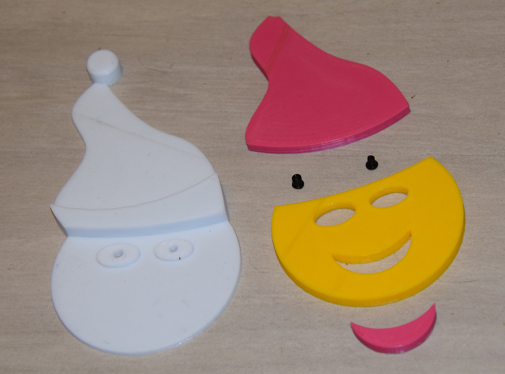 Yeni Yıl Gülen Yüzü (Plastik Aparattır!!!)