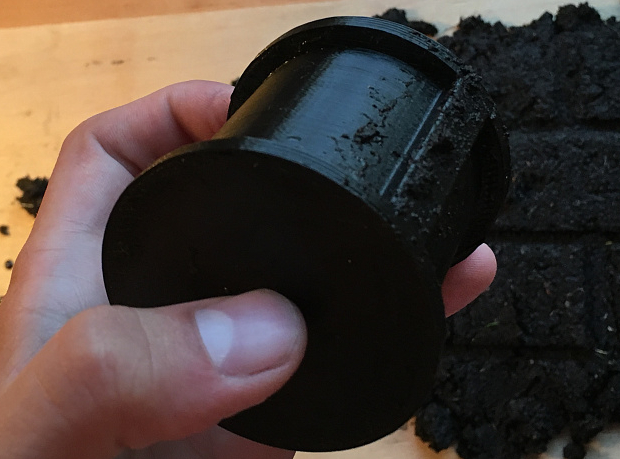 Sahte tuğla yapmak için silindir (Plastik Aparattır!!!)