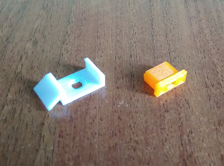 LED şerit CAB262 (42120) için fiş ve profil bağlantı elemanı (Plastik Aparattır!!!)