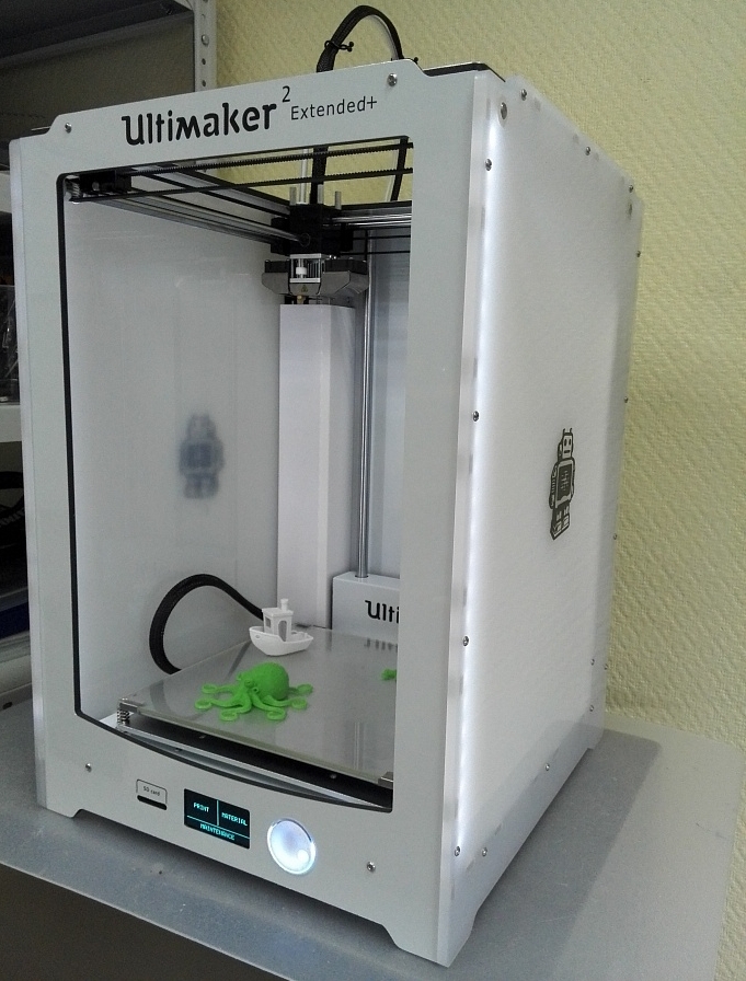 Продам Ultimaker 2 Extended +