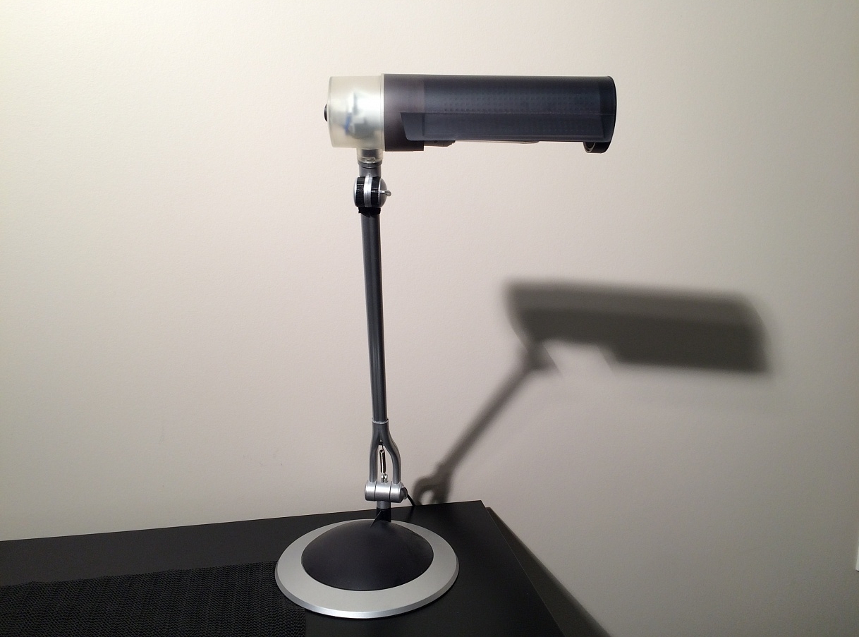 Masa lambası tutucusu (Plastik Aparattır!!!)