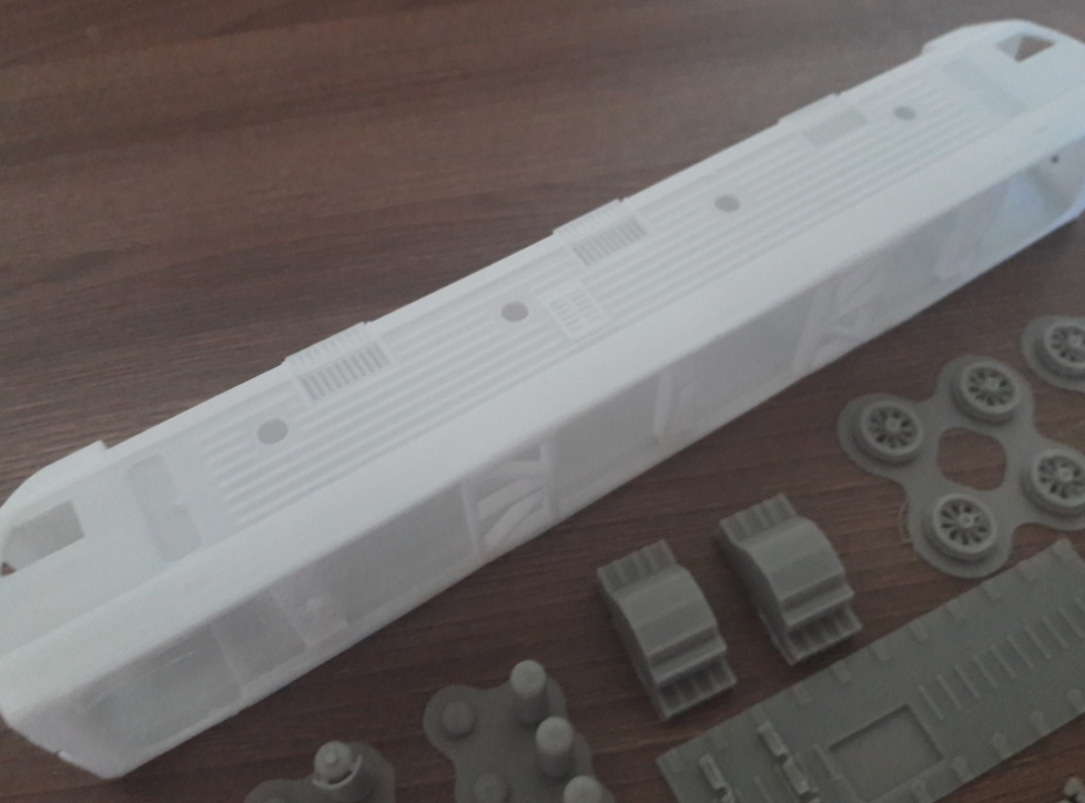 Электровоз ЭП1М