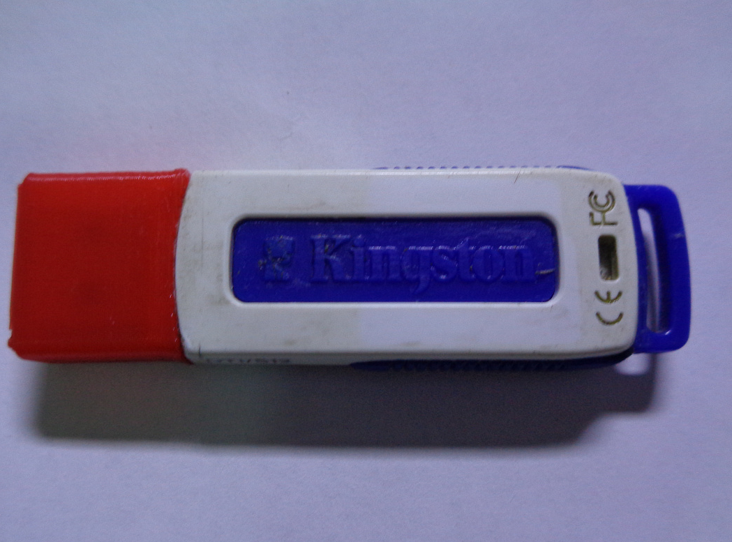 KINGSTON flash sürücü kapağı (Plastik Aparattır!!!)
