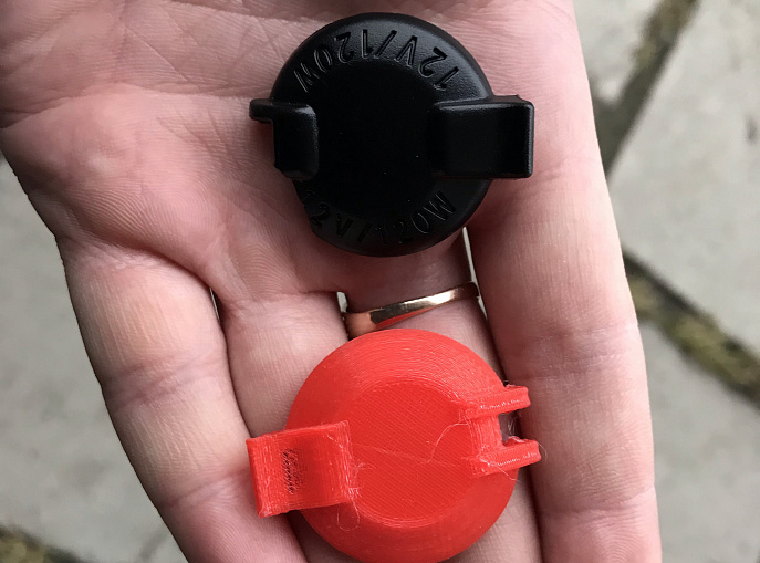 Toyota RAV4 çakmak kapağı (Plastik Aparattır!!!)