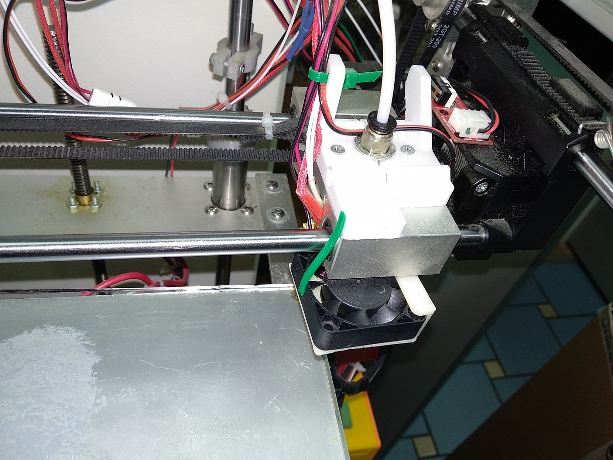 Принтер FlyingBear P902 Принтер FlyingBear P902