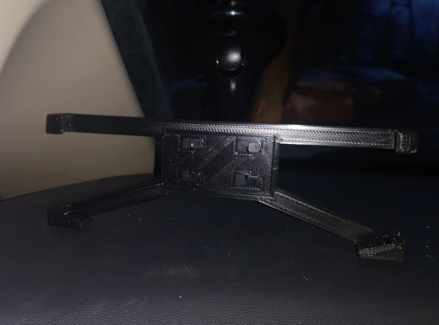 Araç telefonu kelepçesinin değiştirilmesi (Plastik Aparattır!!!)