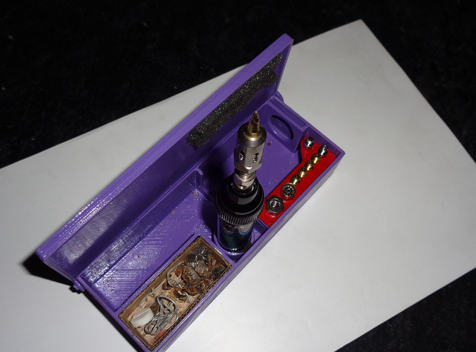 MT-100 gazlı havya kılıfı (Plastik Aparattır!!!)