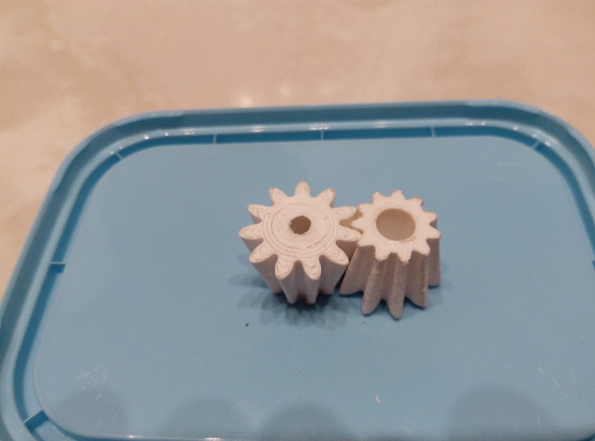 Bosch 1550 kıyma makinesi şanzıman (Plastik Aparattır!!!)