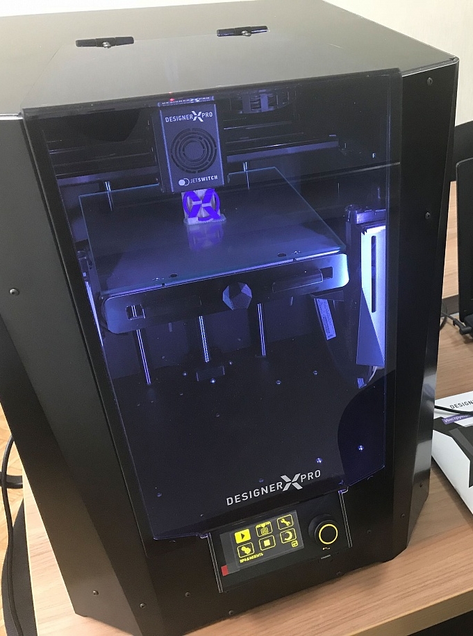 Продам новый picaso3D designer x pro