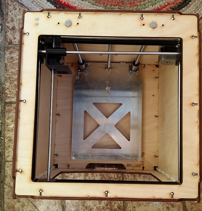 Алюминиевое основание для стола Ultimaker под heatbed MK2/MK3 Алюминиевое основание для стола Ultimaker под heatbed MK2/MK3