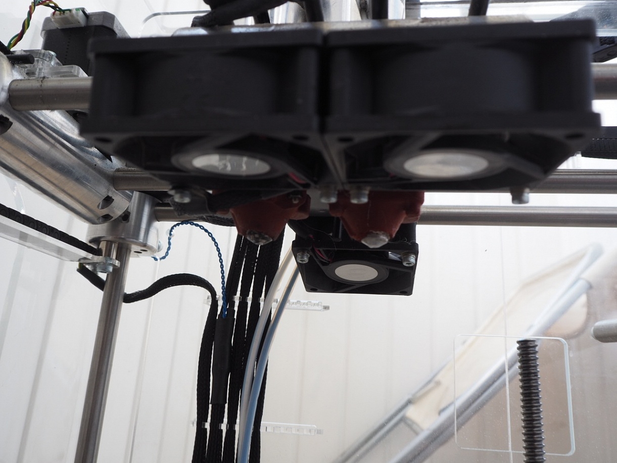 Продам 3D-принтер BFB 3D Touch Double Head 