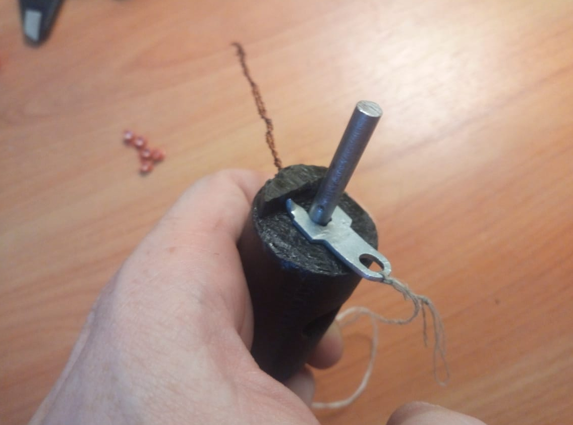 Airsoft hafif gürültülü esneme. (Plastik Aparattır!!!)