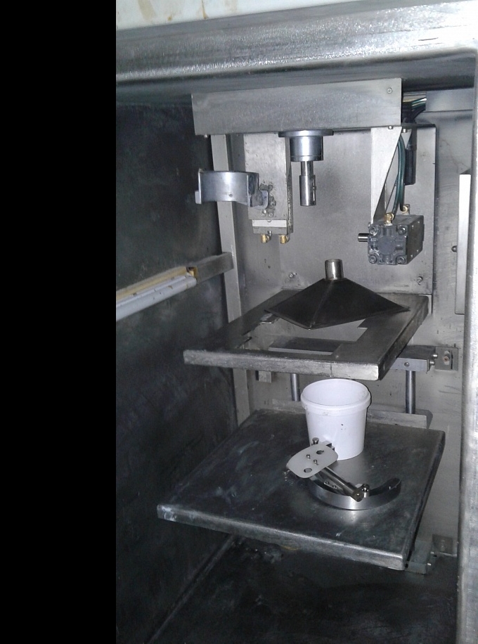 Установка вакуумного литья полиуретанов в силиконовые формы HVC-1