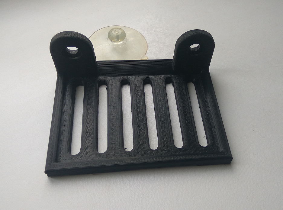 Vantuzlu sabunluk. (Plastik Aparattır!!!)