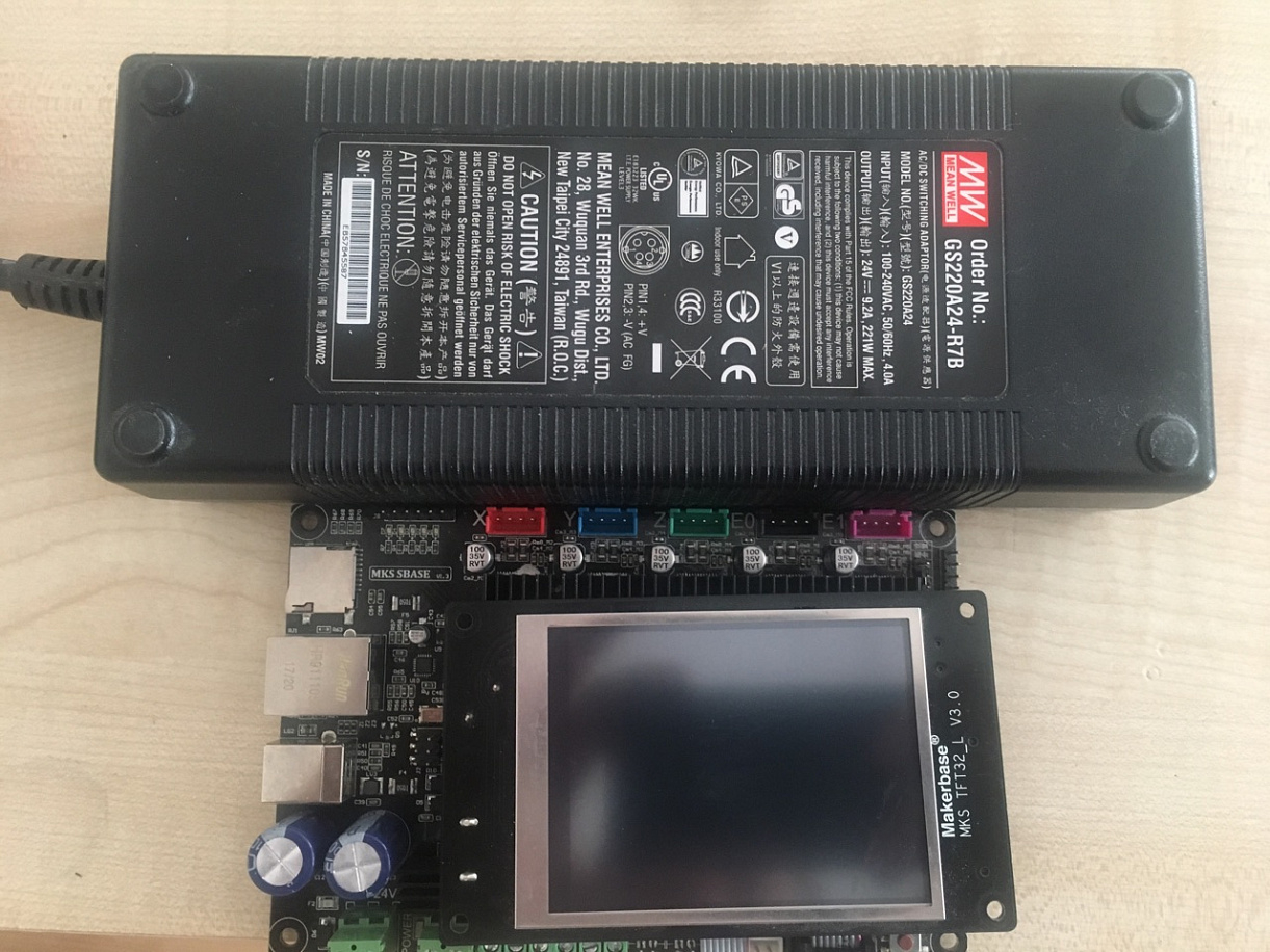 Продам комплект MakerBase MKS SGen 32bit  V1.3 и MKS TFT32 