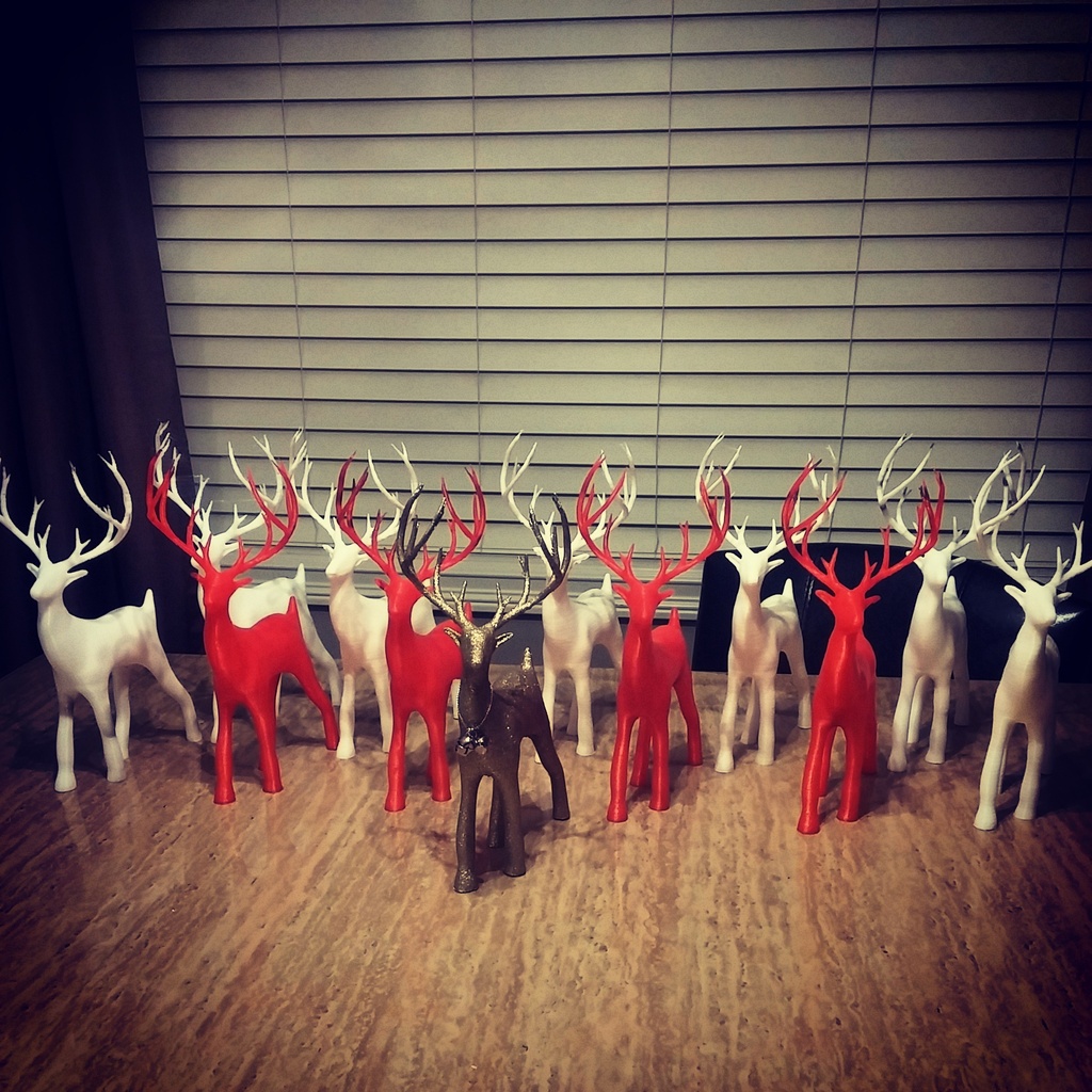 Yeni yıl geyiği (Plastik Aparattır!!!)