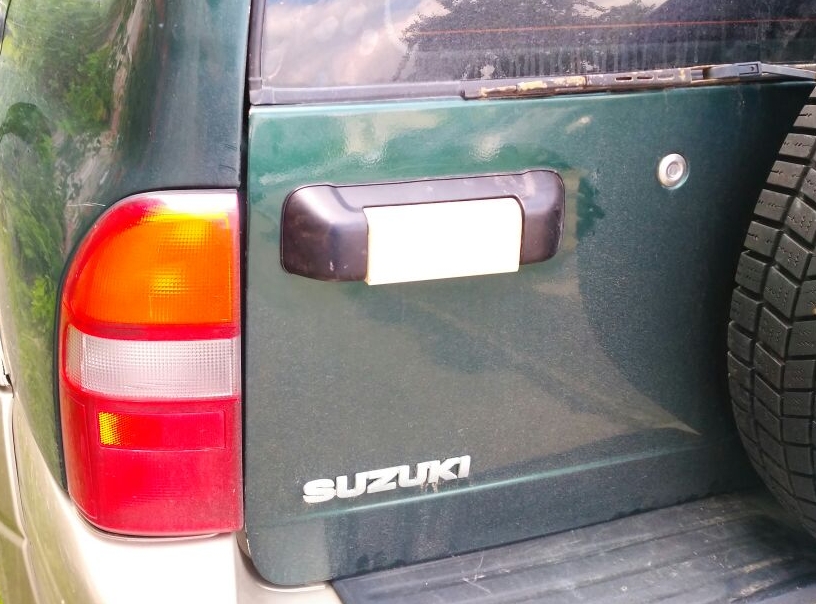 Suzuki grand vitara bagaj kapısı kolu (Plastik Aparattır!!!)